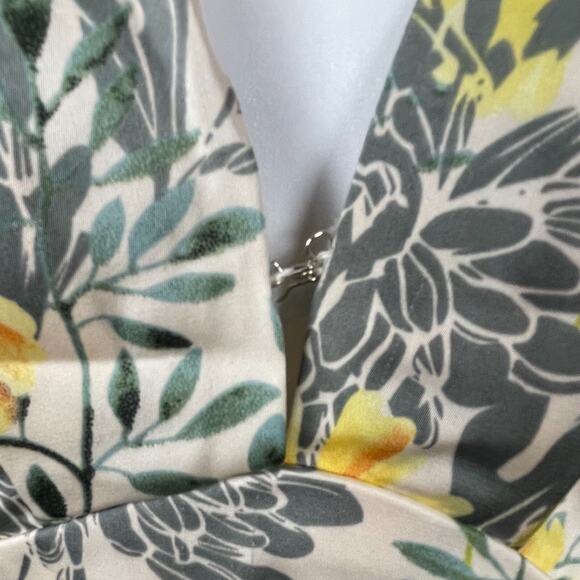 ASTR the Label M Floral Satin Crop Top – Empire Waist Open Back Fairycore - Picture 6 of 7